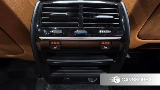 BMW 5 Series (G30) id 3703980 из Кореи 10