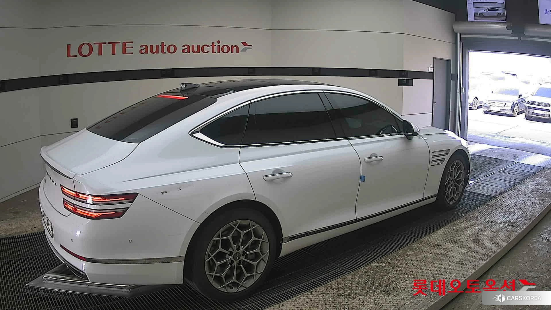 Hyundai G80 id 3882104 из Кореи 10