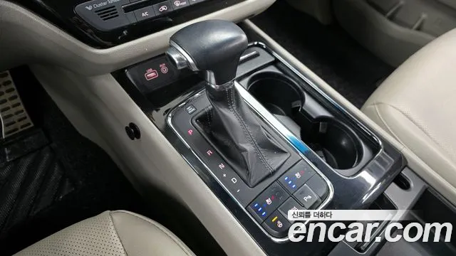 Kia All New Carnival id 2673354 из Кореи 10