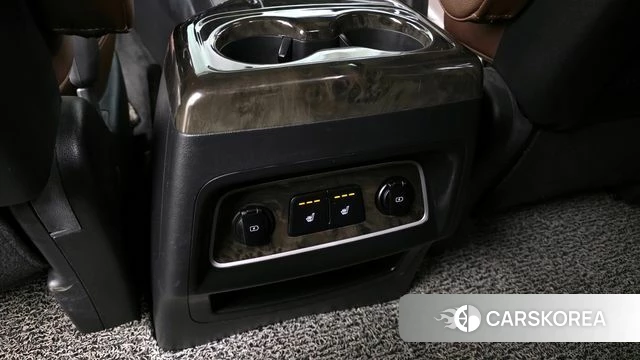 Hyundai The New Grand Starex id 3942365 из Кореи 10