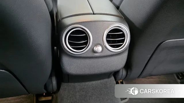 Mercedes-Benz C-Class W205 id 3324089 из Кореи 10