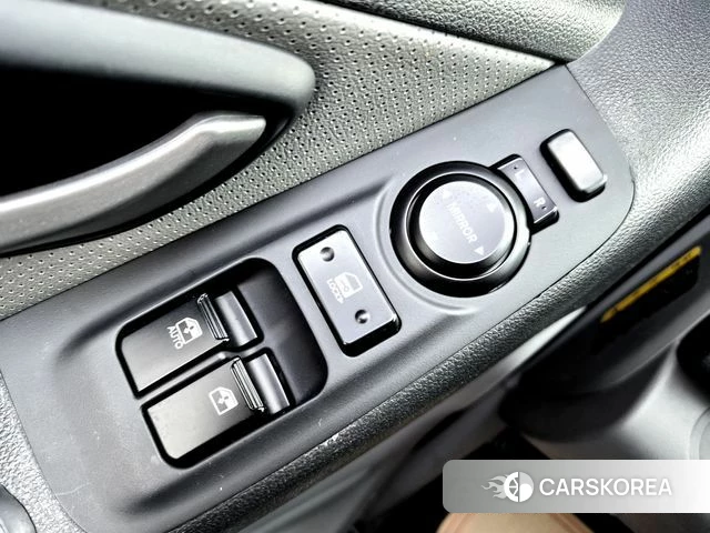 Hyundai The New Grand Starex id 3844765 из Кореи 10