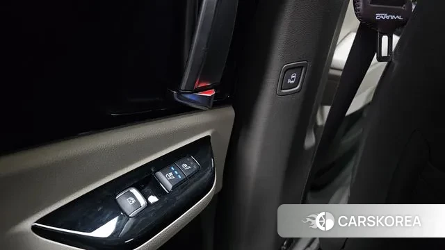 Kia Carnival 4th generation id 3394854 из Кореи 10