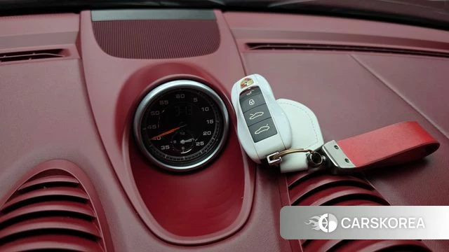 Porsche 718 Cayman id 4536408 из Кореи 10