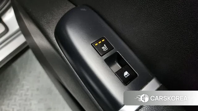 Hyundai Grandeur (GN7) id 3571831 из Кореи 10