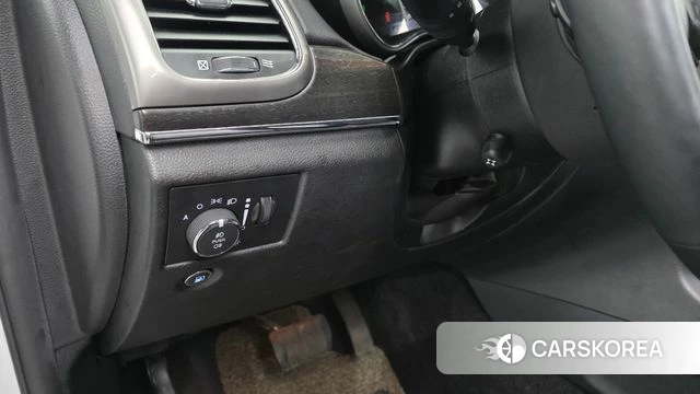 Jeep Grand Cherokee id 4384821 из Кореи 10