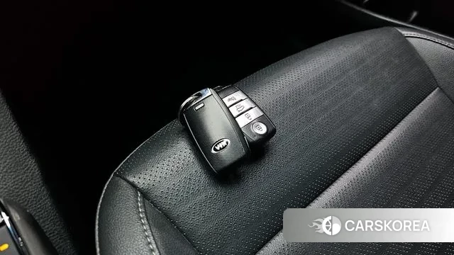 Kia The New K3 id 3403291 из Кореи 10