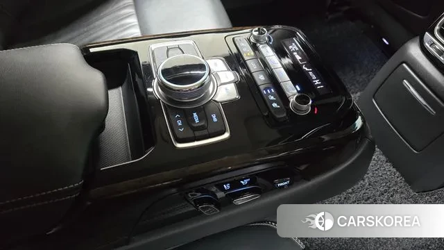 Genesis G90 id 3593186 из Кореи 10