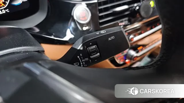 BMW 5 Series (G30) id 3372578 из Кореи 10