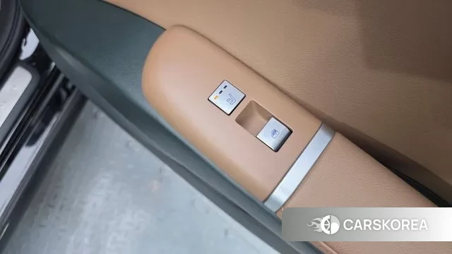 Hyundai Grandeur (GN7) id 3502565 из Кореи 10