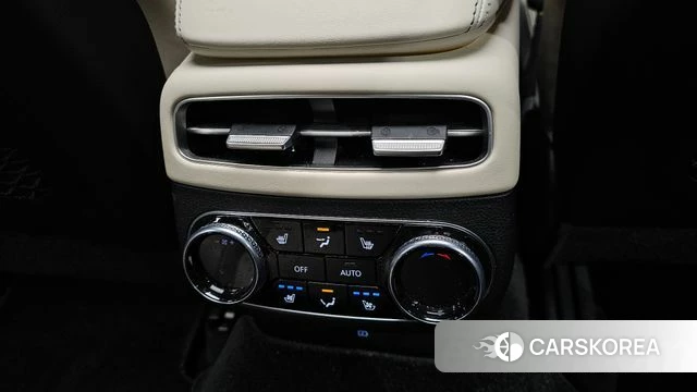 Genesis GV70 id 3819750 из Кореи 10