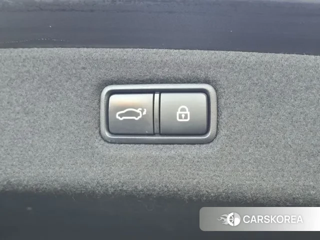 Genesis G90 id 3449407 из Кореи 10