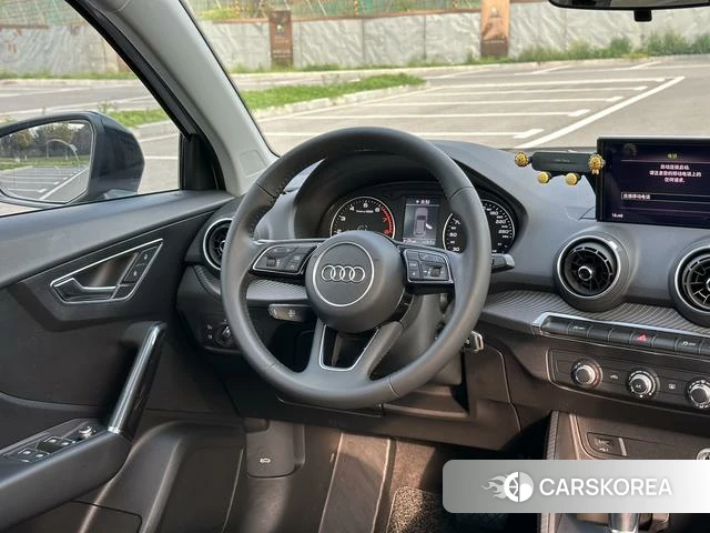 Audi Q2L id 4209864 из Китая 10
