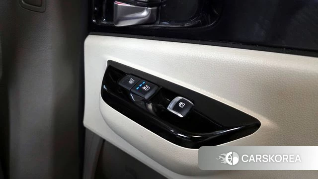 Kia Carnival 4th generation id 3819772 из Кореи 10