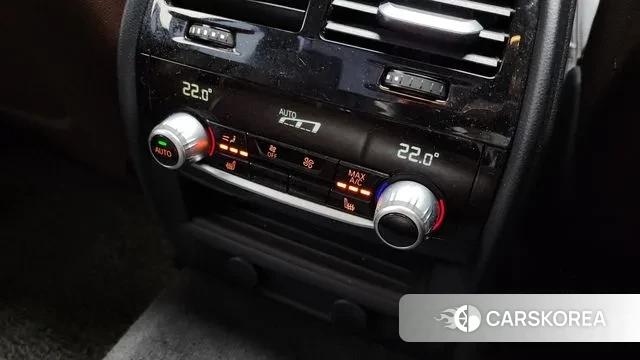 BMW 5 Series (G30) id 3578839 из Кореи 10