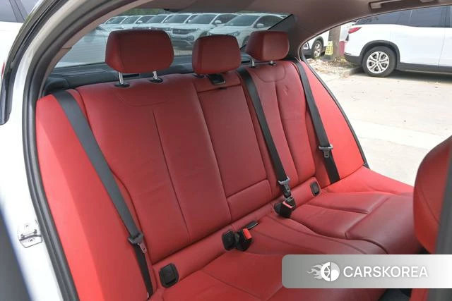 BMW 3 series id 4240184 из Китая 10