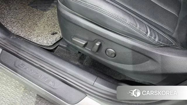 Hyundai Santa Fe TM id 3631449 из Кореи 10