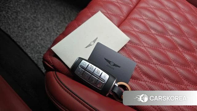 Genesis GV70 id 4354918 из Кореи 10