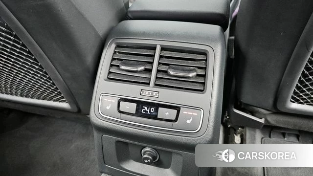 Audi A4 (B9) id 3843401 из Кореи 10