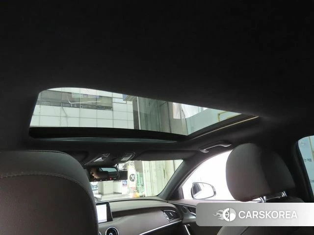 Kia Stinger id 4637878 из Кореи 10