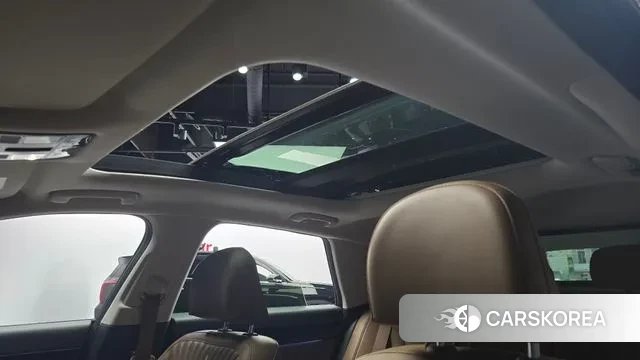 Hyundai Grandeur (GN7) id 3031628 из Кореи 10