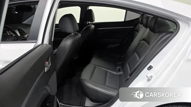 Hyundai The New Avante AD id 3464618 из Кореи 10