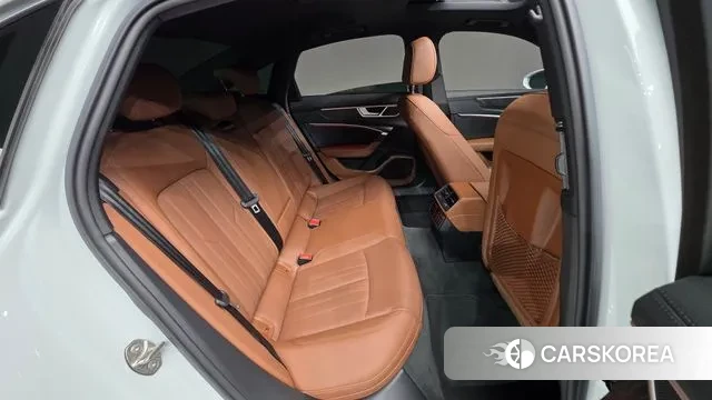 Audi A6 (C8) id 3218451 из Кореи 10