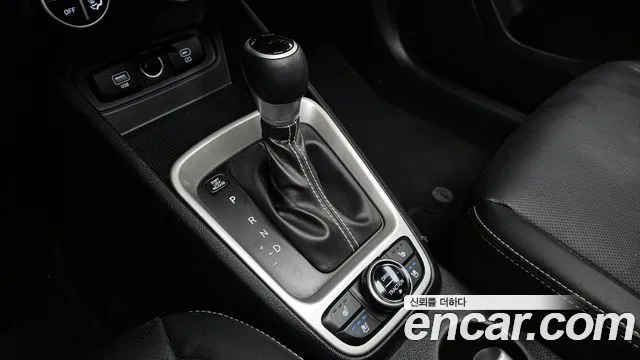 Hyundai Venue id 2665308 из Кореи 10