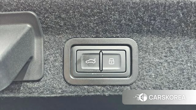 Audi A6 (C8) id 3872161 из Кореи 10