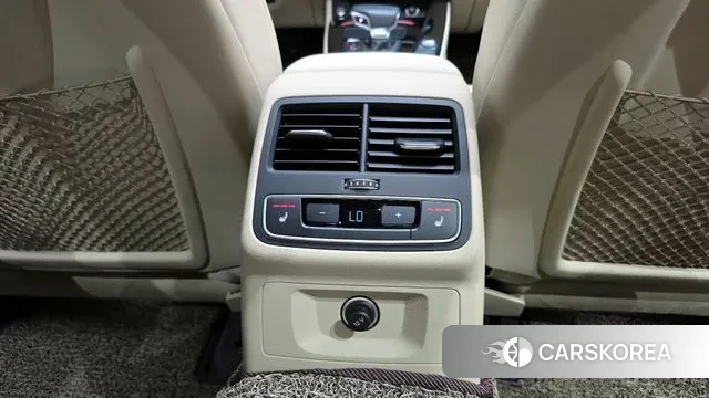 Audi A4 (B9) id 3043750 из Кореи 10