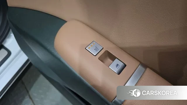 Hyundai Grandeur Hybrid (GN7) id 3776526 из Кореи 10