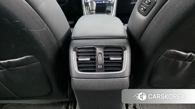 Hyundai Grandeur IG Hybrid id 4447746 из Кореи 10