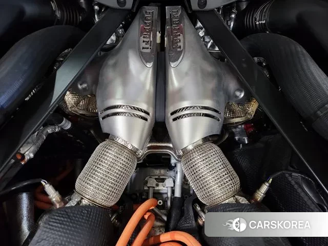 Ferrari 296 GTB id 3316668 из Кореи 10