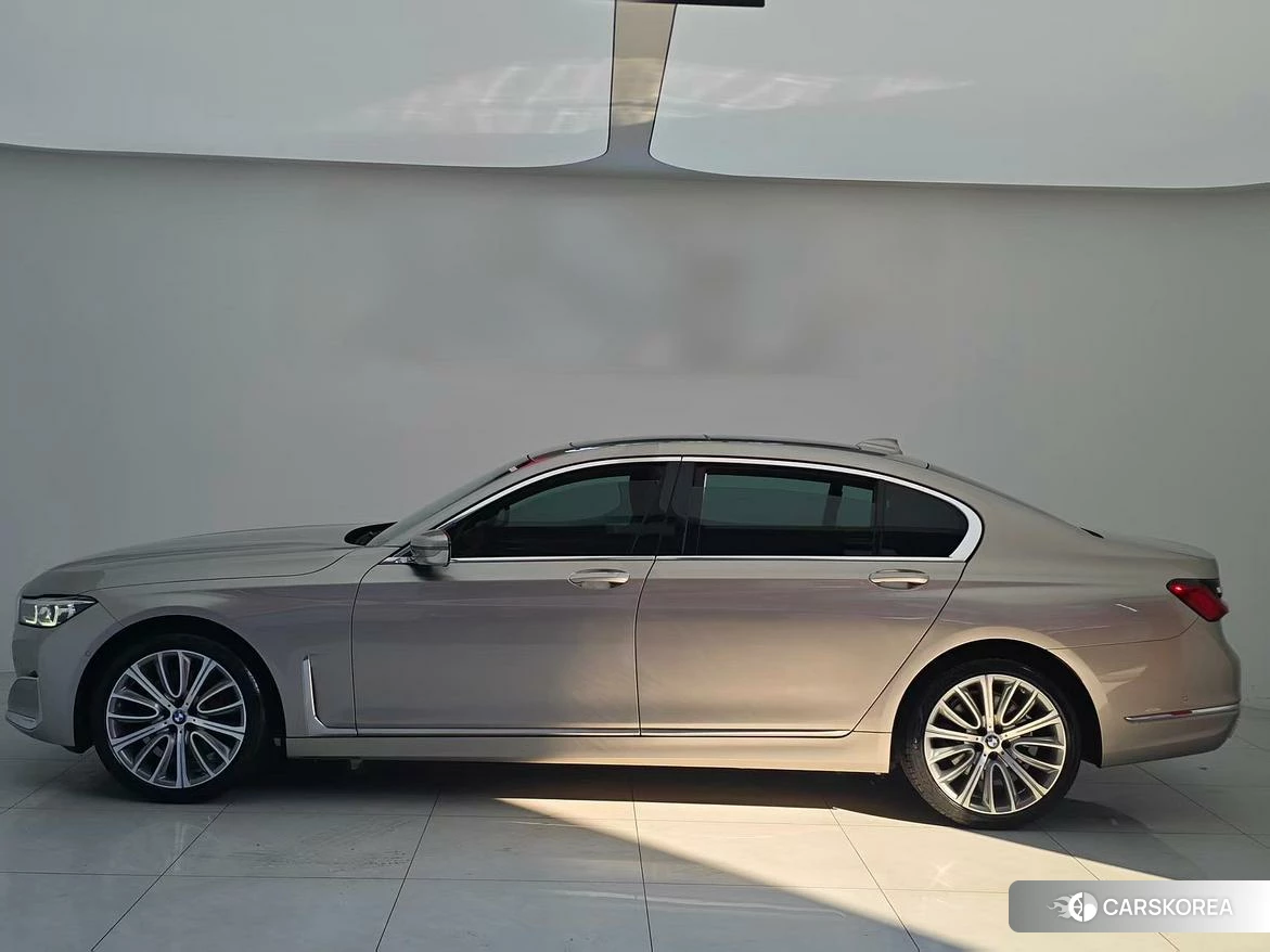 BMW 7 series id 4452752 из Китая 10