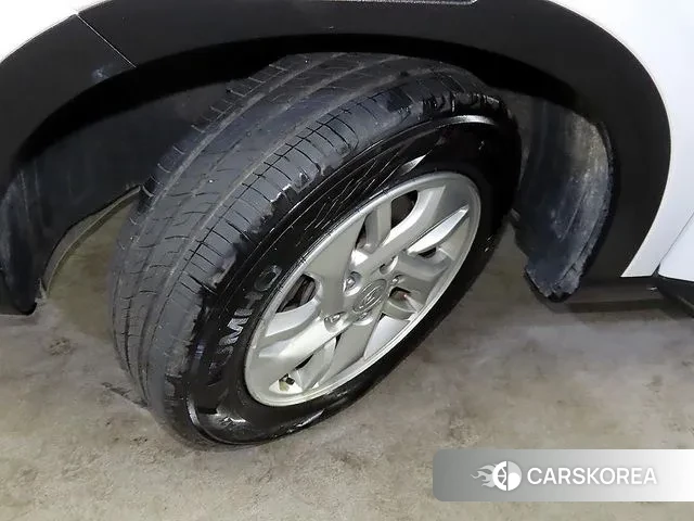 Hyundai Venue id 3489336 из Кореи 10