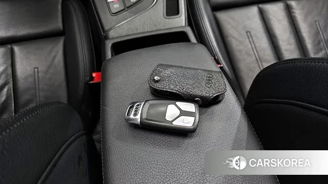 Audi A4 (B9) id 3429270 из Кореи 10