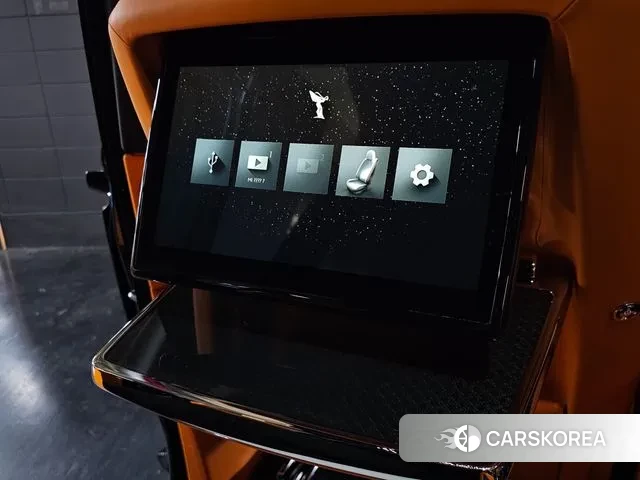 Rolls-Royce Cullinan id 3590399 из Кореи 10