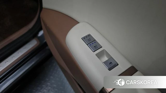 Hyundai Grandeur (GN7) id 4281513 из Кореи 10