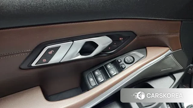 BMW 3 Series (G20) id 3065372 из Кореи 10