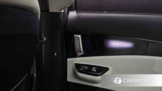 Kia Carnival 4th generation id 3519652 из Кореи 10