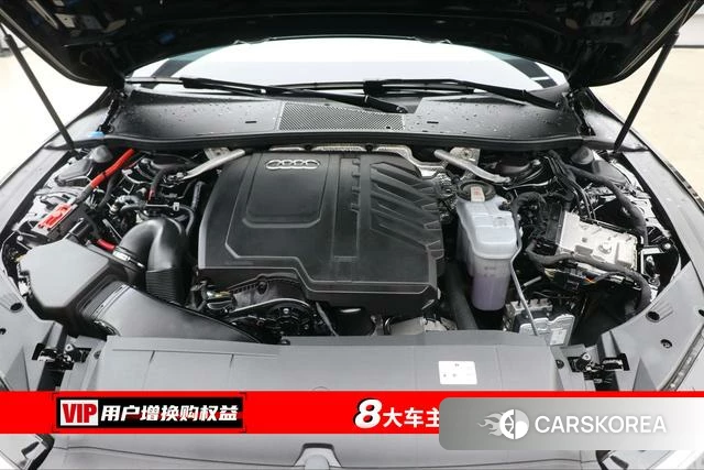 Audi A7L id 4334954 из Китая 10