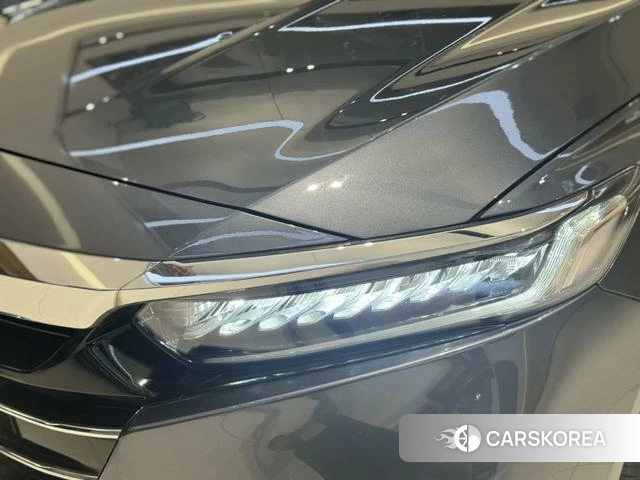 Honda Accord id 4273979 из Китая 10