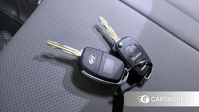 Hyundai The New Grand Starex id 3171007 из Кореи 10