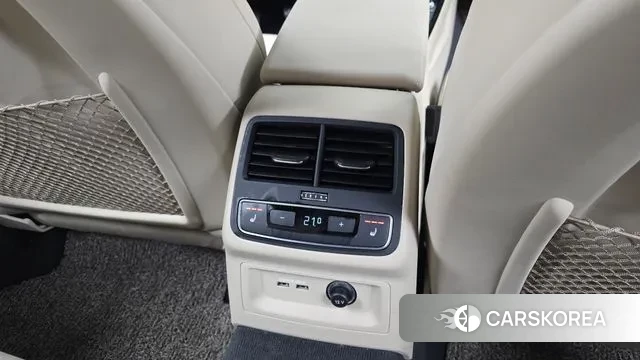 Audi A4 (B9) id 3443318 из Кореи 10