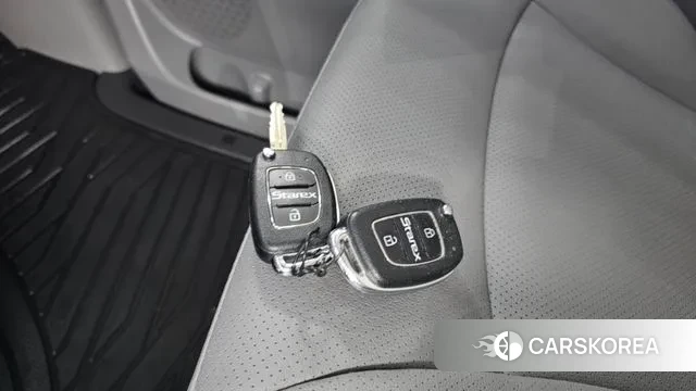 Hyundai The New Grand Starex id 3454843 из Кореи 10