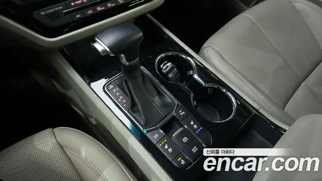 Kia The New Carnival id 2529596 из Кореи 10