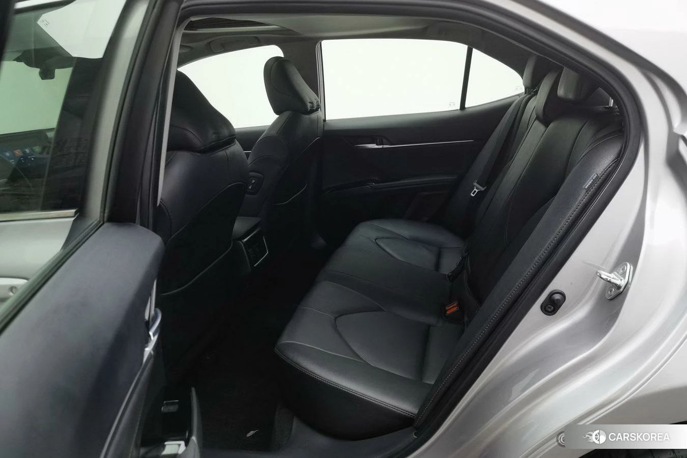 Toyota Camry id 4438207 из Китая 9