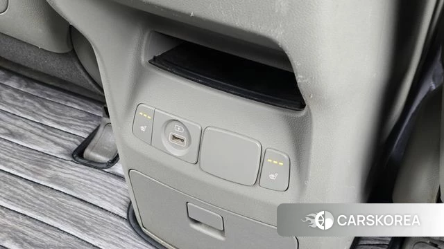 Kia The New Carnival id 4459655 из Кореи 10