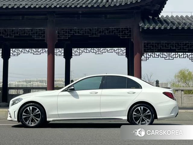 Mercedes-Benz Class C id 4253863 из Китая 10
