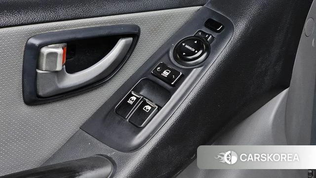 Hyundai The New Grand Starex id 4643078 из Кореи 10